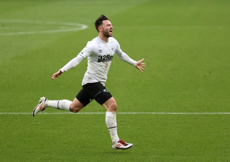Sunderland: James Hunter says club may be ‘close’ to Patrick Roberts signing