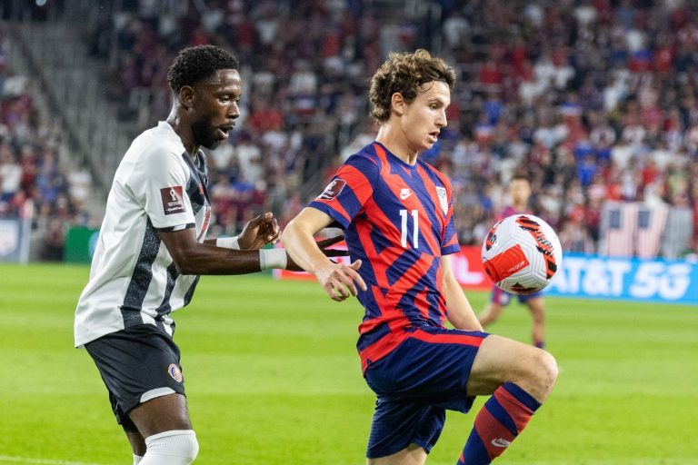 Leeds: Whites considering third Brenden Aaronson bid
