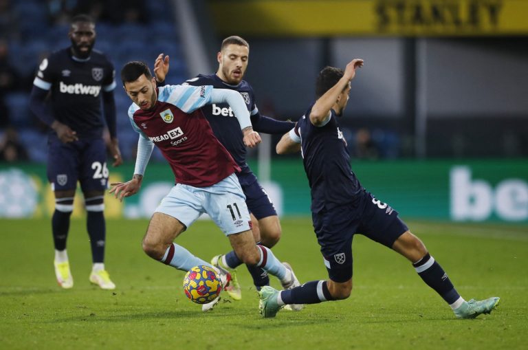 Everton: Toffees interested in Dwight McNeil