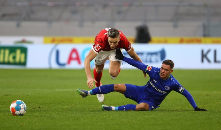 nico-schlotterbeck-newcastle-transfer-news