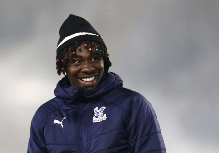 2021-11-30T185332Z_203186824_UP1EHBU1GH77E_RTRMADP_3_SOCCER-ENGLAND-LEE-CRY-REPORT