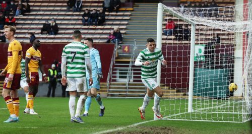 Celtic: Alex McLeish makes Tom Rogic claim