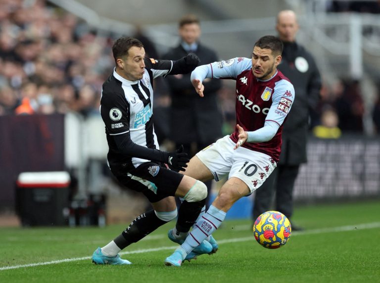 Newcastle: Craig Hope provides Javier Manquillo injury update