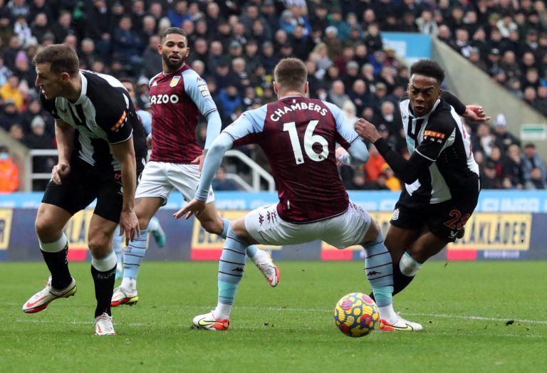 Aston Villa: Gary Neville slams Calum Chambers