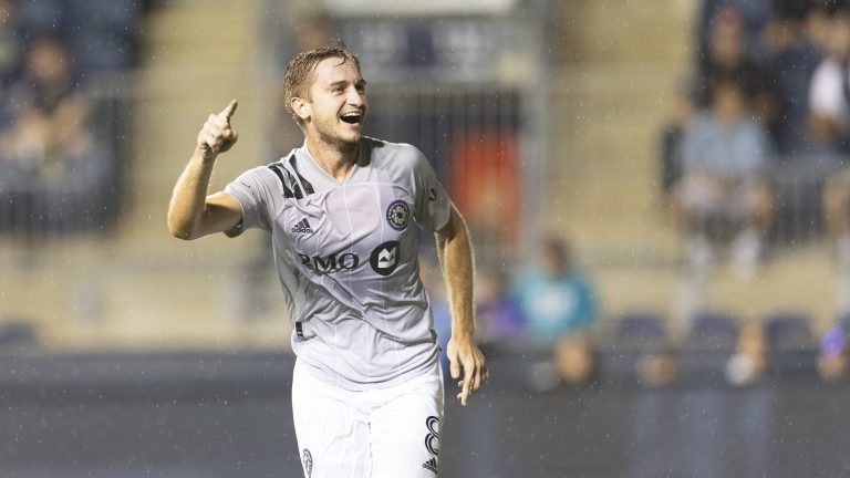 Leeds: Marsch wants Djordje Mihailovic