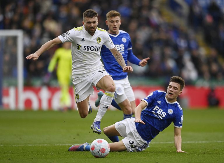 Leeds: Paddy Kenny says Stuart Dallas is ill-suited to full-back role