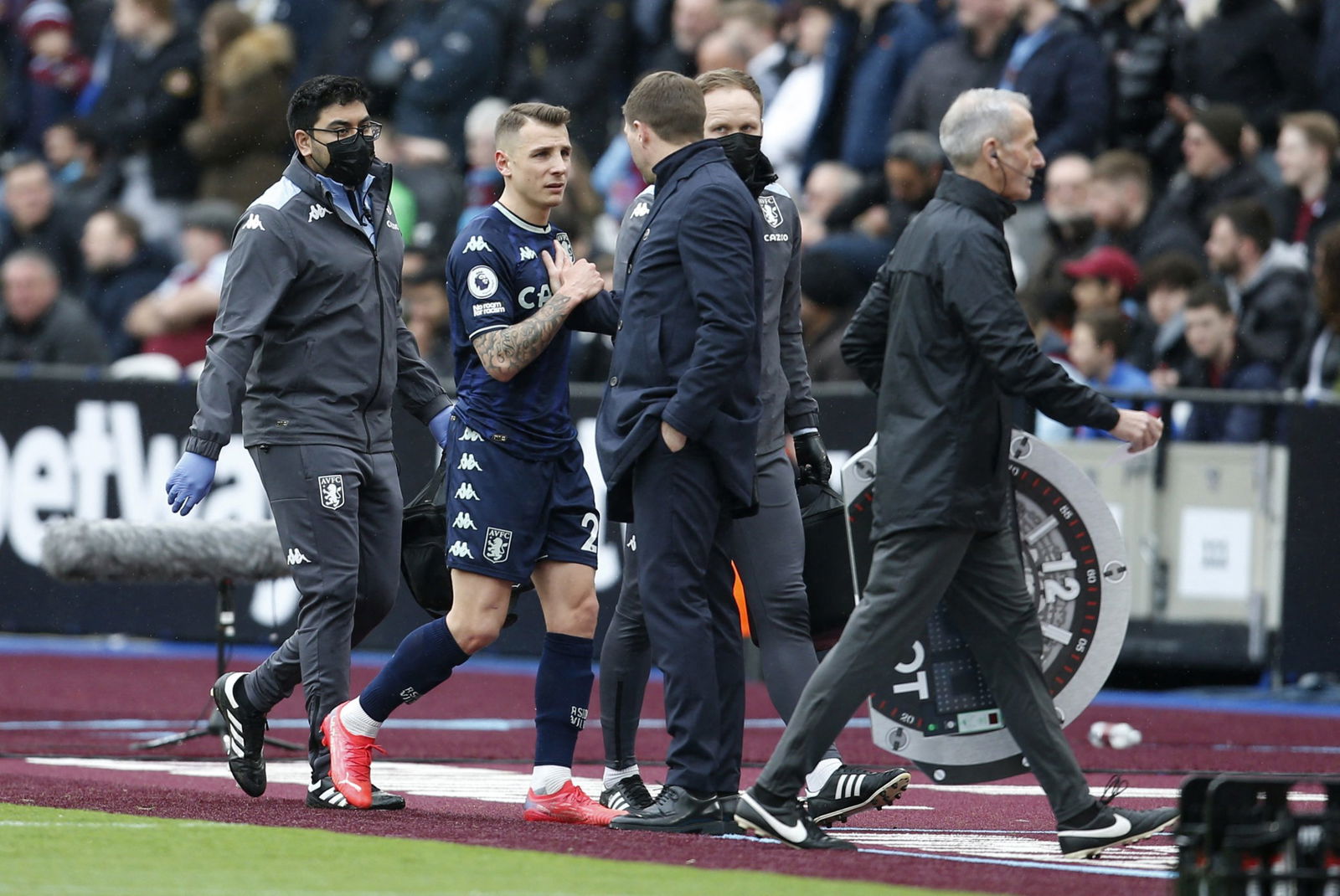 Aston Villa: Noel Whelan reacts to Lucas Digne’s injury -Aston Villa News