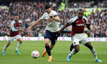 West-Ham-Irons-Premier-League-Michail-Antonio