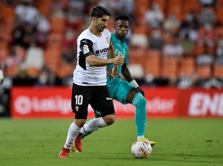Liverpool: Spanish source names Reds in Carlos Soler pursuit