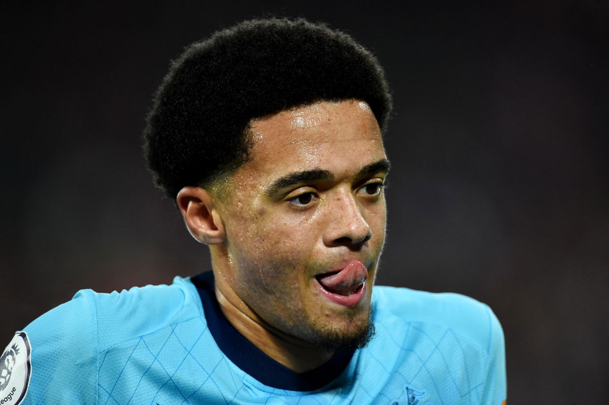 Newcastle United: Magpies dealt Jamal Lewis injury blow - Newcastle United News