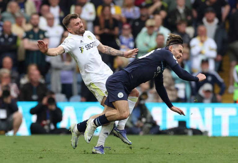 Leeds: Source shares worrying Stuart Dallas update