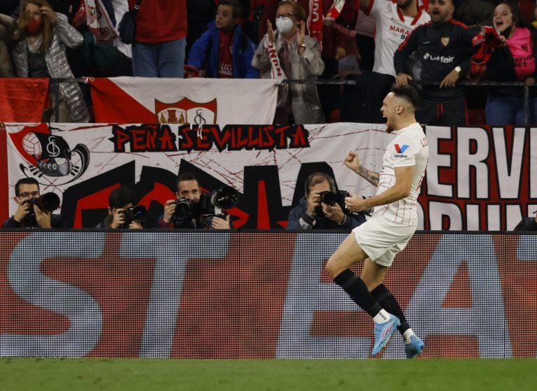 West Ham United: Italian source makes Lucas Ocampos transfer claim