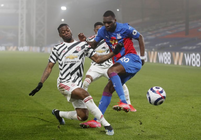 Crystal Palace: Eagles hold talks for Aaron Wan-Bissaka