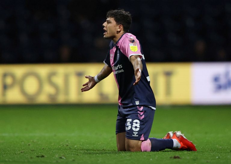 Leeds: Whites tracking Gustavo Hamer