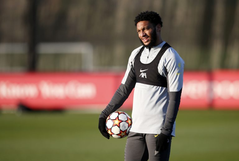 Liverpool: The Mirror makes Joe Gomez contract claim