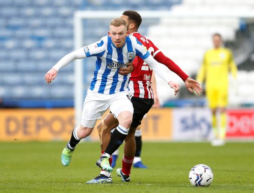 Huddersfield midfielder Lewis O’Brien