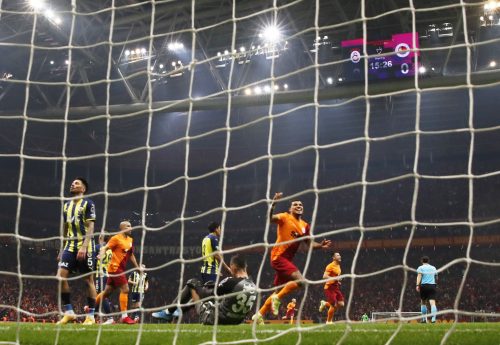 berke-ozer-fenerbahce