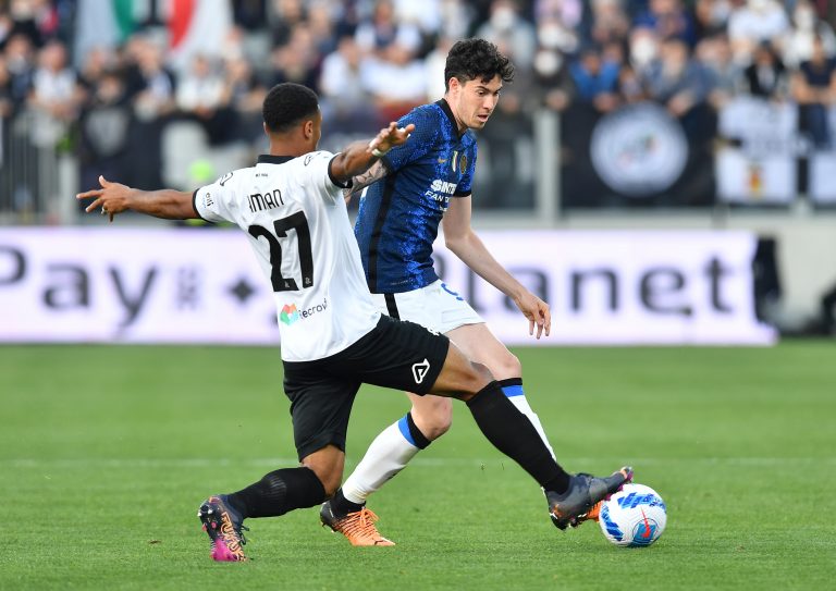 Tottenham: Sky Sports pundit thrilled as Spurs eye Alessandro Bastoni