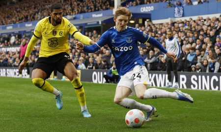 Everton winger Anthony Gordon in action