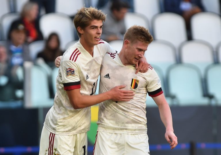 Leeds: Whites meet Charles de Ketelaere demands