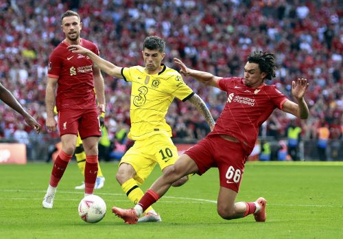 Christian Pulisic in action for Chelsea against Liverpool
