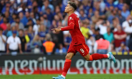 Roberto-Firmino-in-action-for-Liverpool