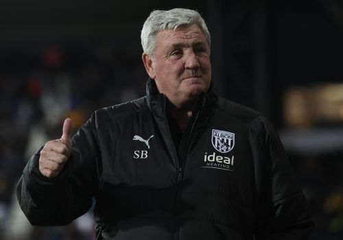 Steve-Bruce-on-the-sidelines-for-West-Brom