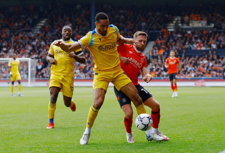 Terell-Thomas-in-action-for-Reading