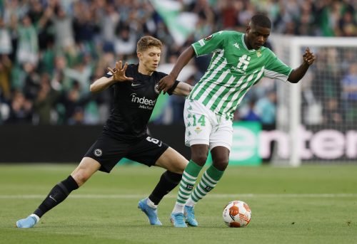 Sporting CP midfielder William Carvalho