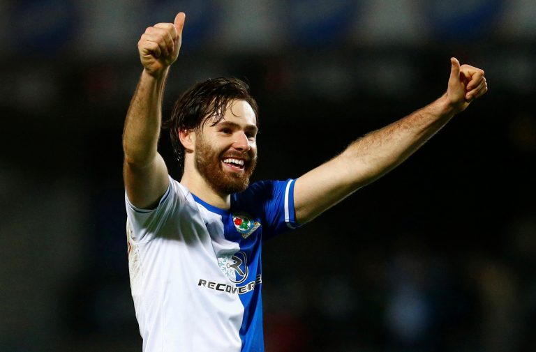 Ben-Brereton-Diaz-celebrates-for-Blackburn-Rovers