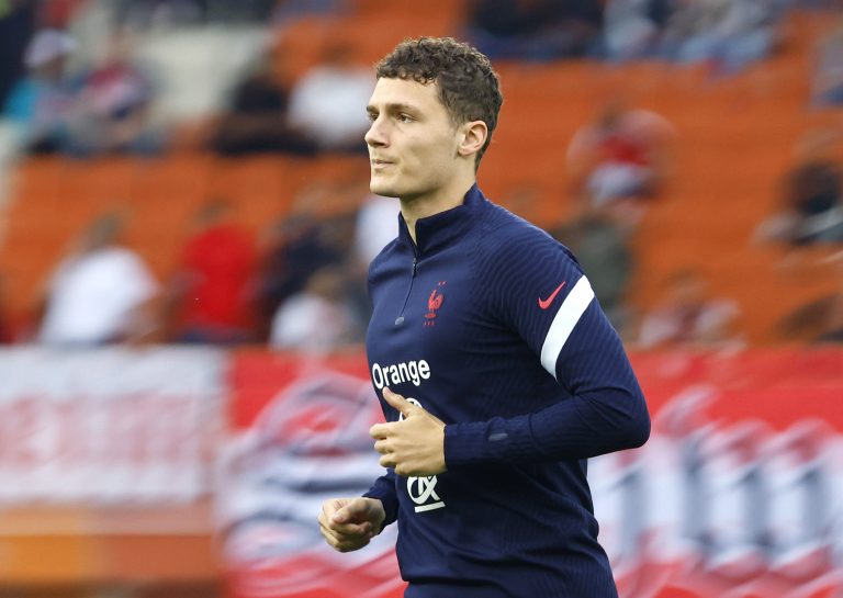 Manchester United: Red Devils ‘offered’ Benjamin Pavard