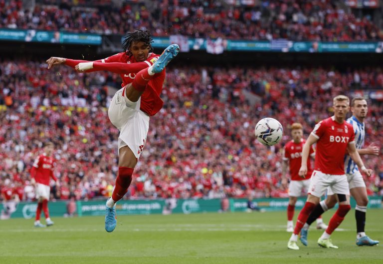 Djed-Spence-in-action-for-Nottingham-Forest