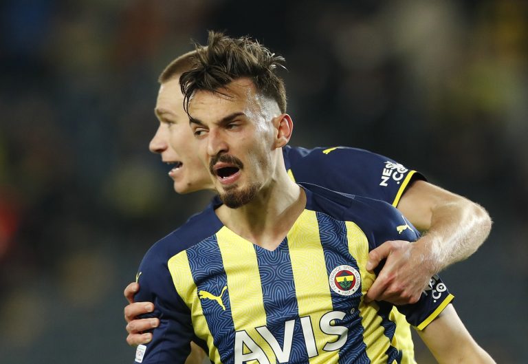 Leeds: Whites ‘still interested’ in Mergim Berisha