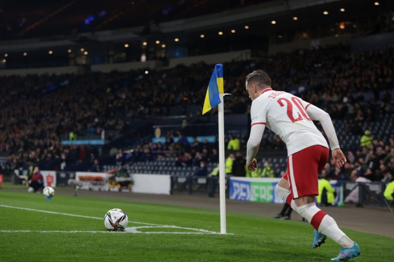 West Ham: Irons expected to raise Piotr Zielinski bid