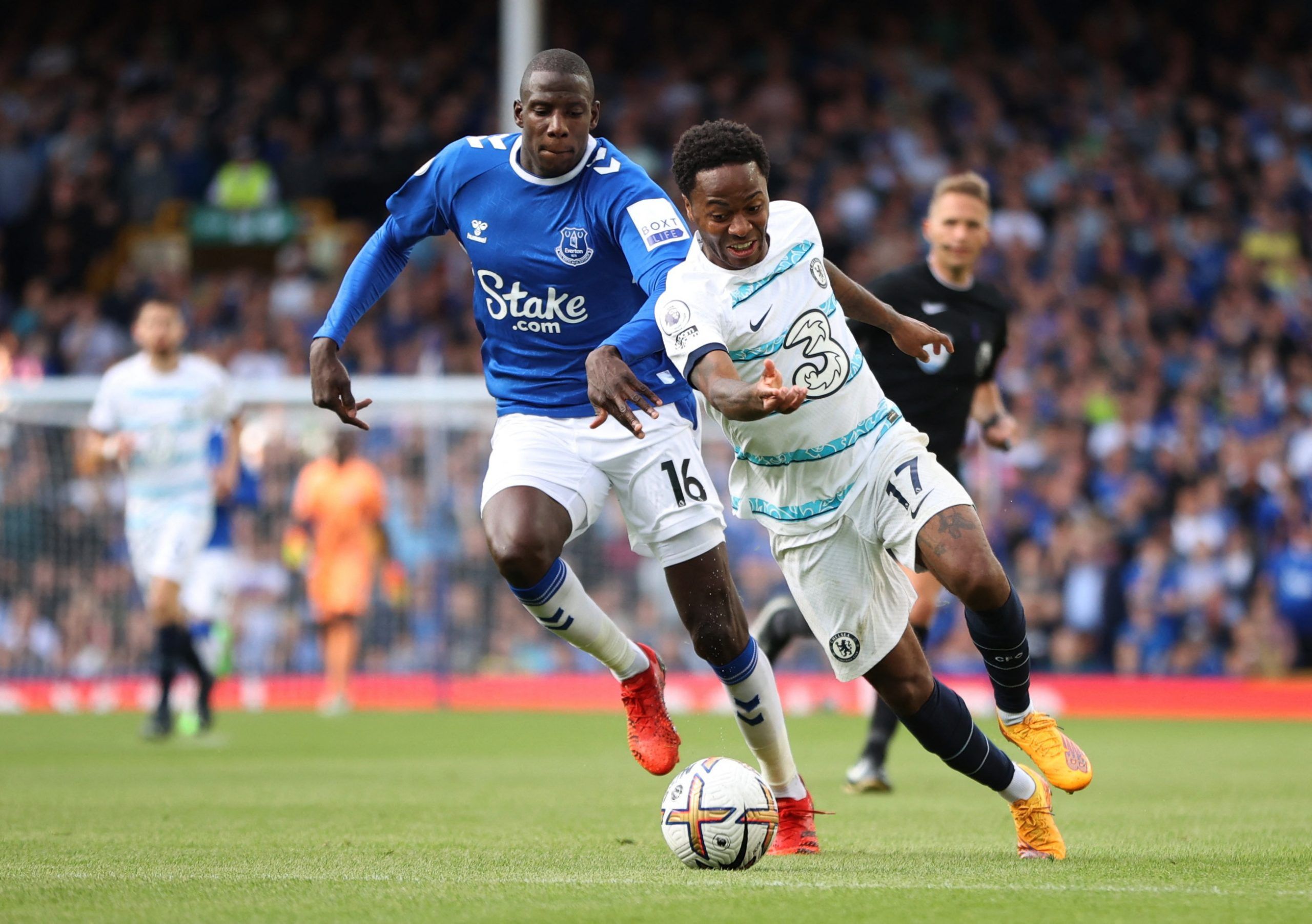 Everton: Patrick Boyland shares Abdoulaye Doucoure injury news -Everton News