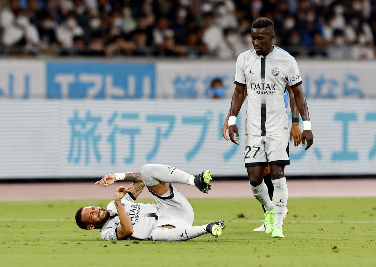Everton: Fabrizio Romano reveals Toffees 'closing' on Idrissa Gueye - Everton News