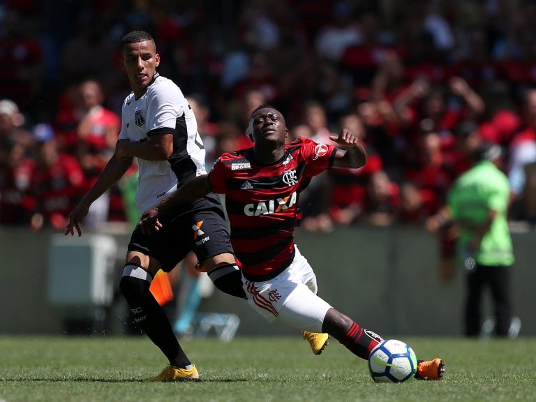 Sunderland: Black Cats make Marlos Moreno offer