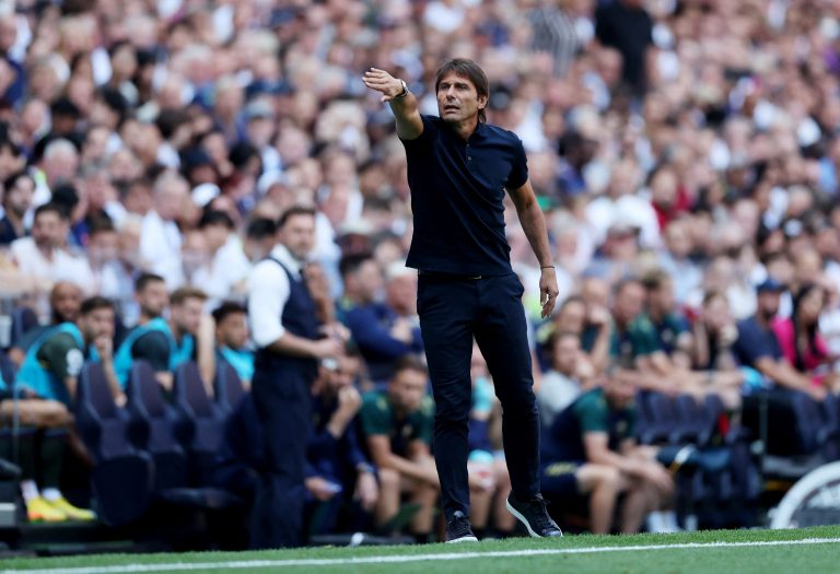 Antonio-Conte-on-the-sidelines-for-Tottenham-Hotspur