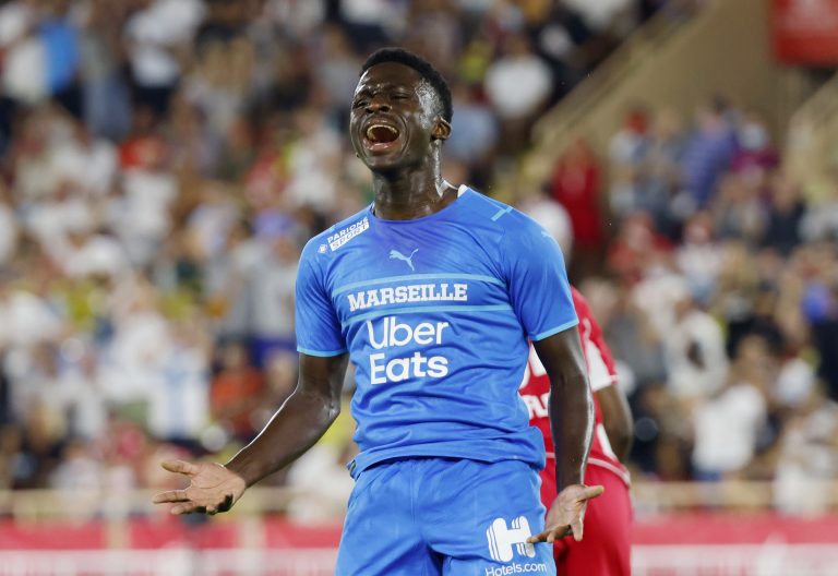 Leeds: Transfer insider shares Bamba Dieng update