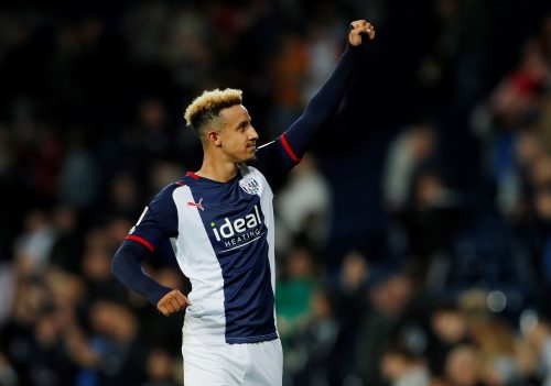 Callum-Robinson-celebrates-for-West-Brom