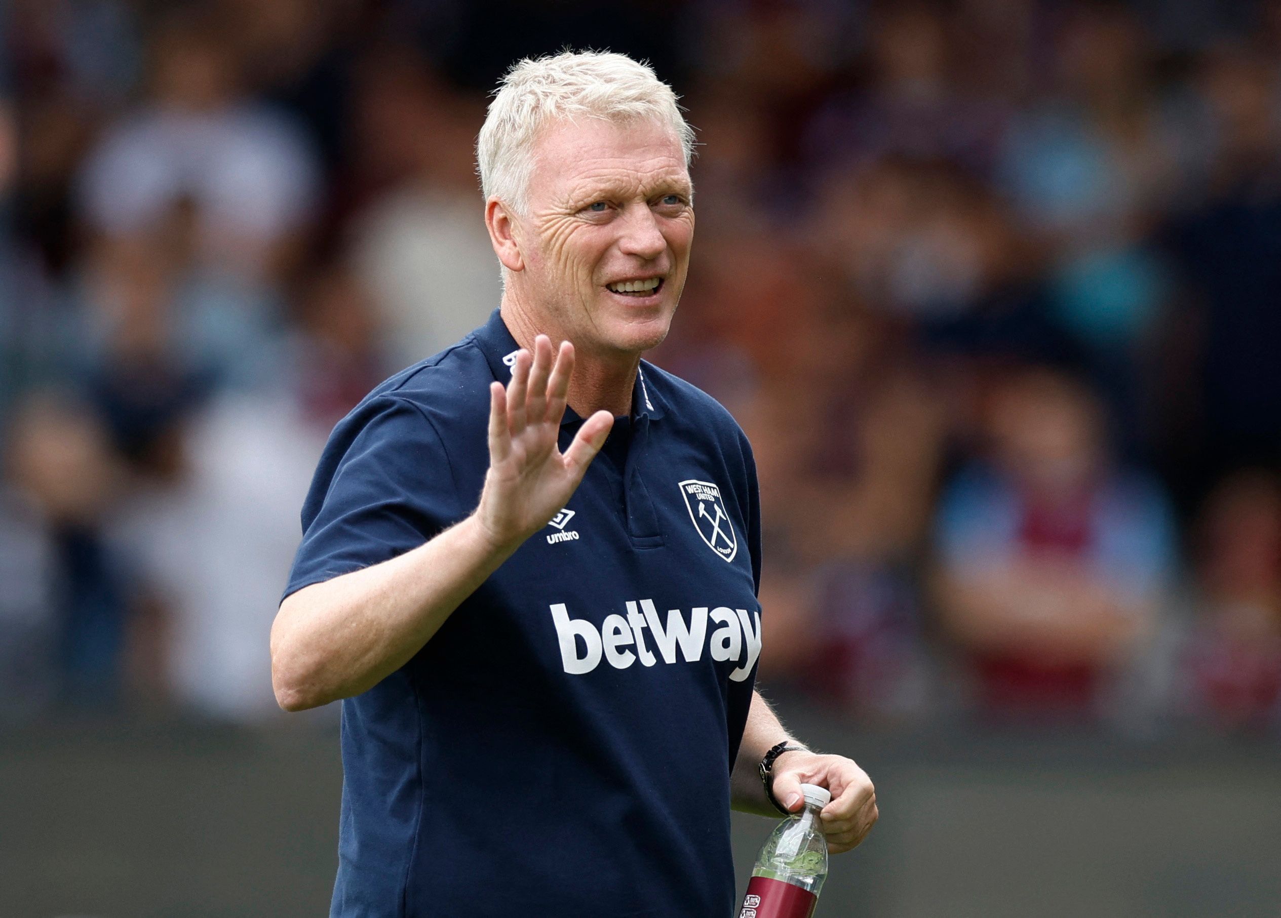 West Ham: Irons weighing up late signing -West Ham News