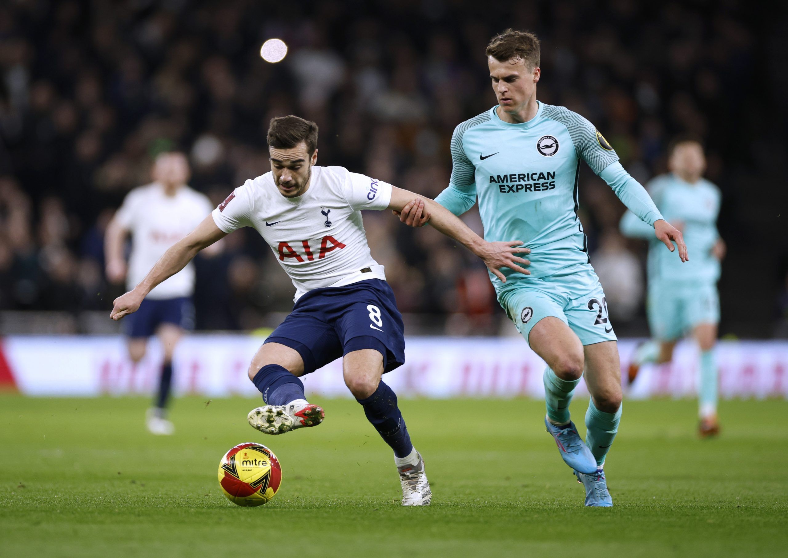 Tottenham: Tom Barclay surprised by lack of interest in Harry Winks -Tottenham Hotspur News