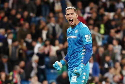 Joel Robles