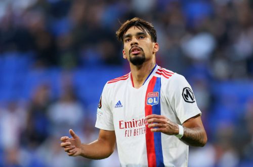 Lucas-Paqueta-in-action-for-Lyon