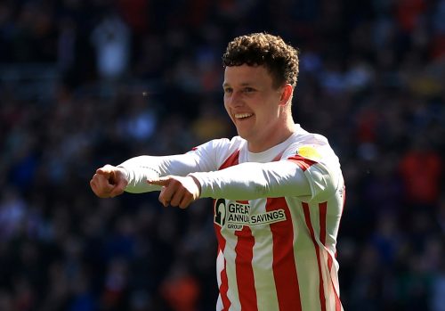 Nathan-Broadhead-celebrates-scoring-for-Sunderland