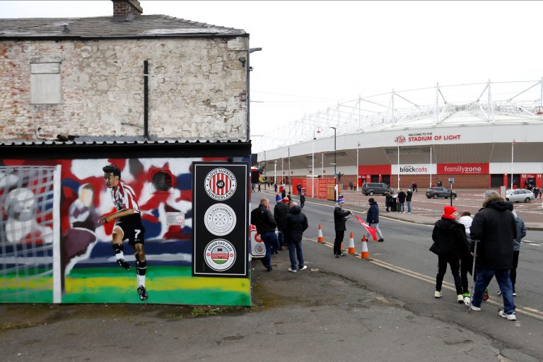 Sunderland: James Hunter reacts to Lewis Dickman’s academy exit