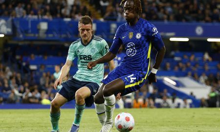 Trevoh-Chalobah-in-action-for-Chelsea