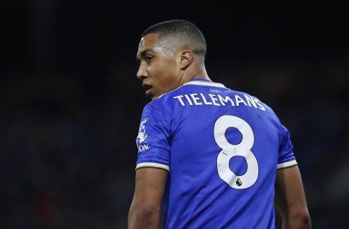 Youri-Tielemans-in-action-for-Leicester-City