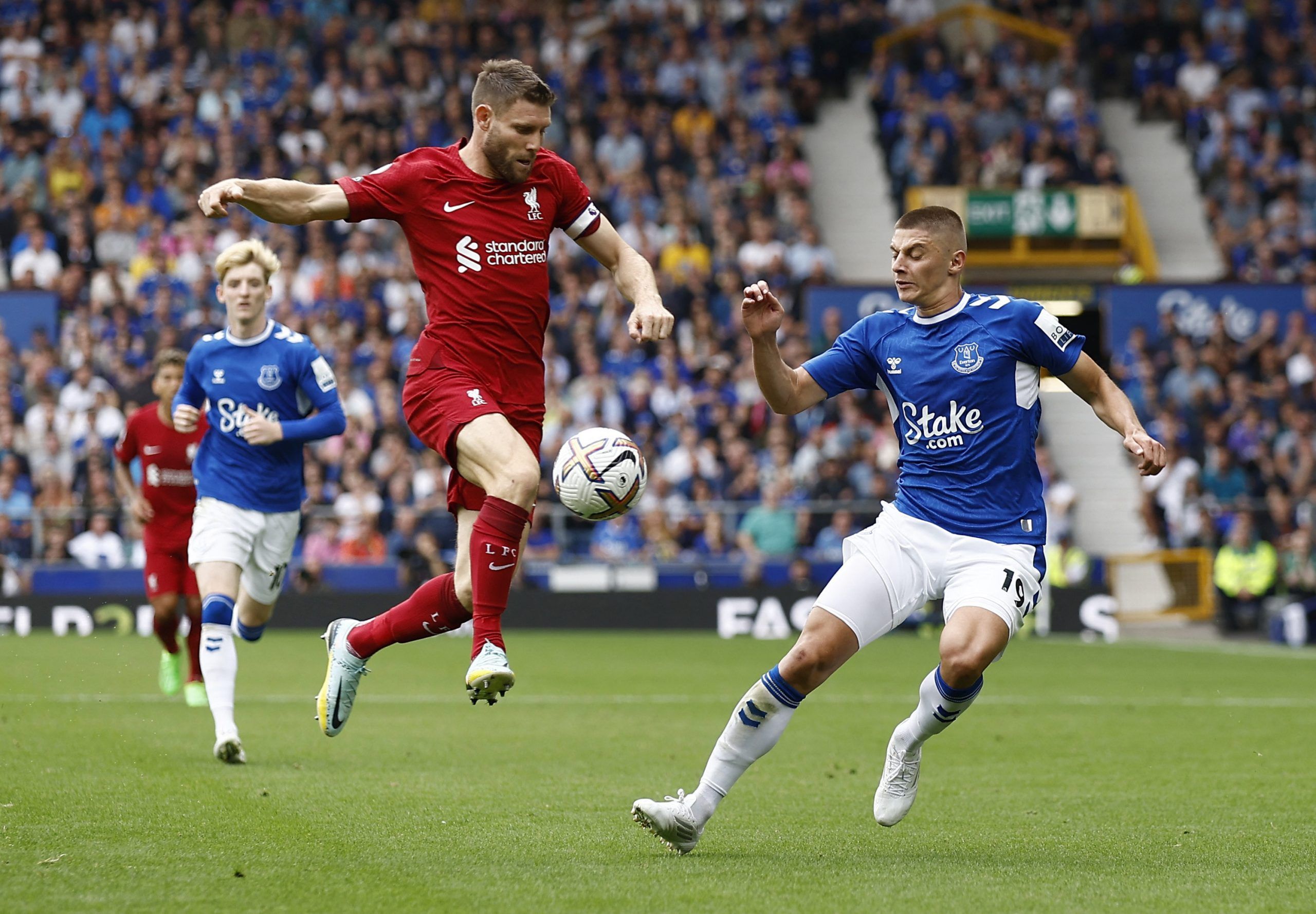Liverpool: Media criticise ‘struggling’ Milner vs Everton -Liverpool News