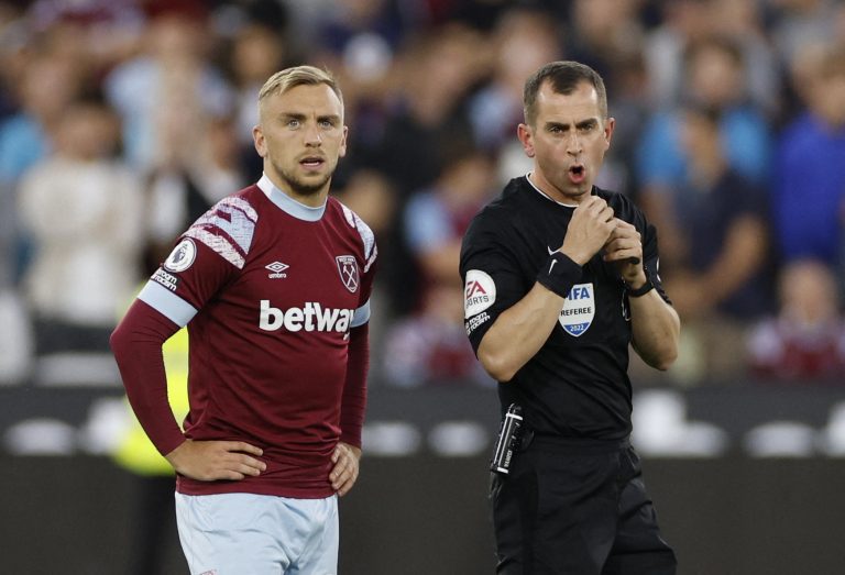 West Ham: David Moyes shares Jarrod Bowen injury news